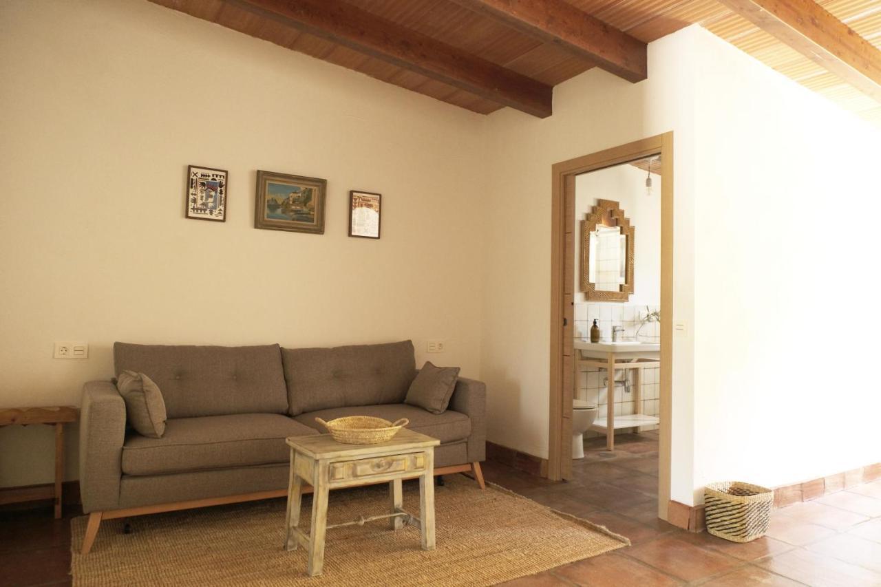 The Wild Olive Andalucia Palma Guestroom 카사레스 외부 사진